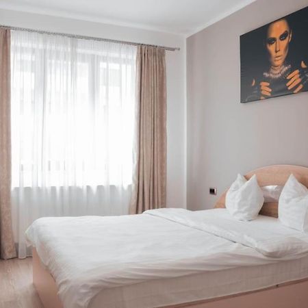 Apartament Zona Coresi Mall Braşov Eksteriør billede