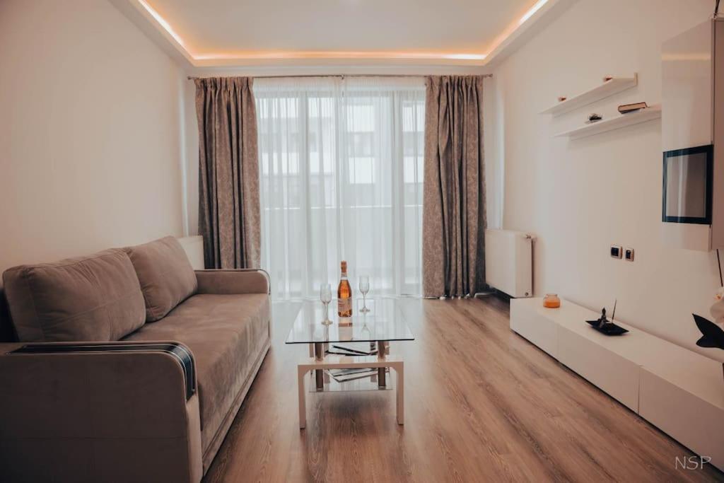 Apartament Zona Coresi Mall Braşov Eksteriør billede